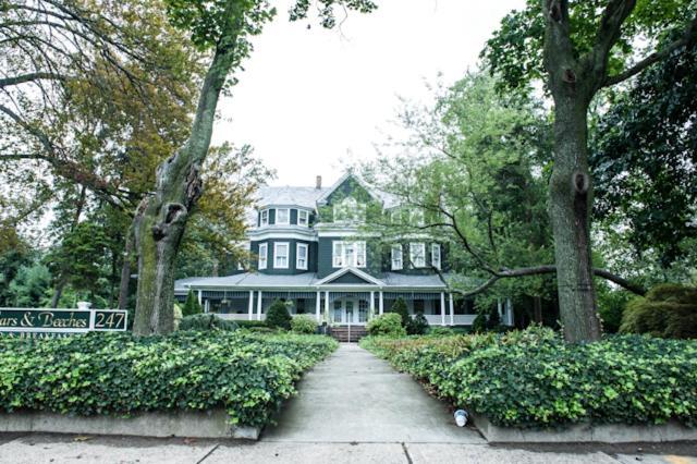Cedars & Beeches Bed & Breakfast Long Branch Exterior foto